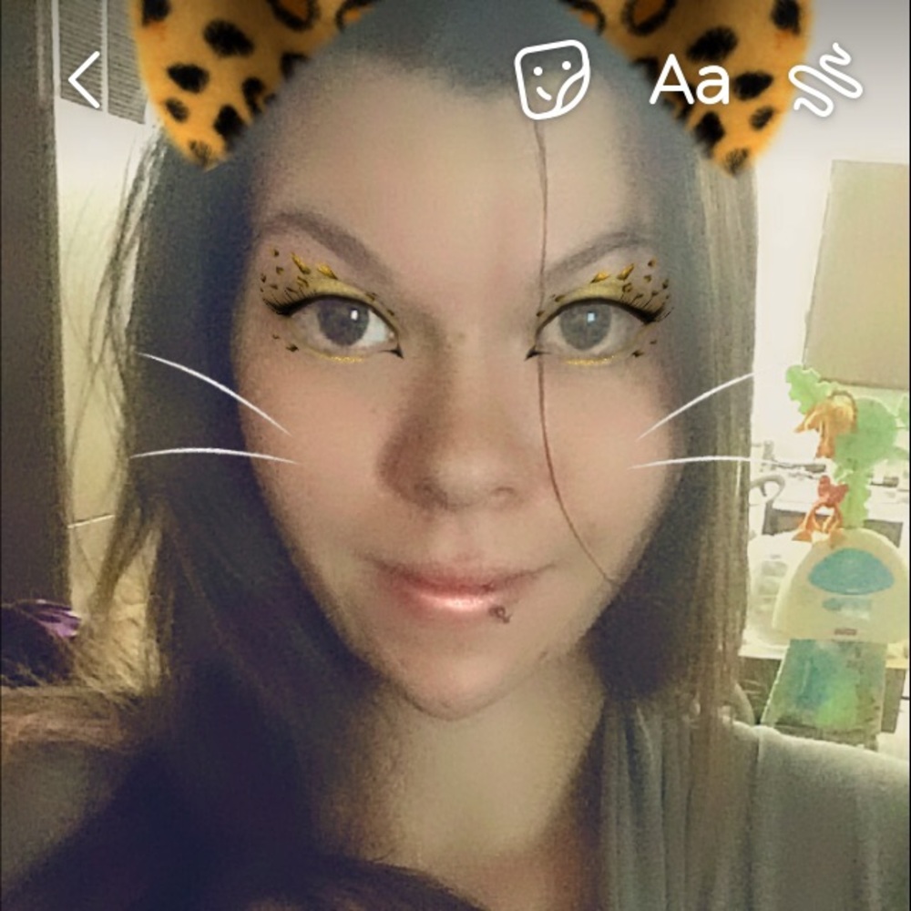 Meet your Posher, Emery